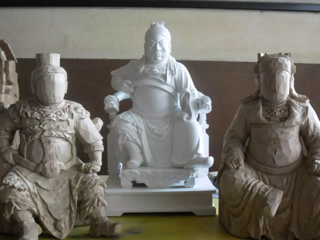 Götzenfiguren