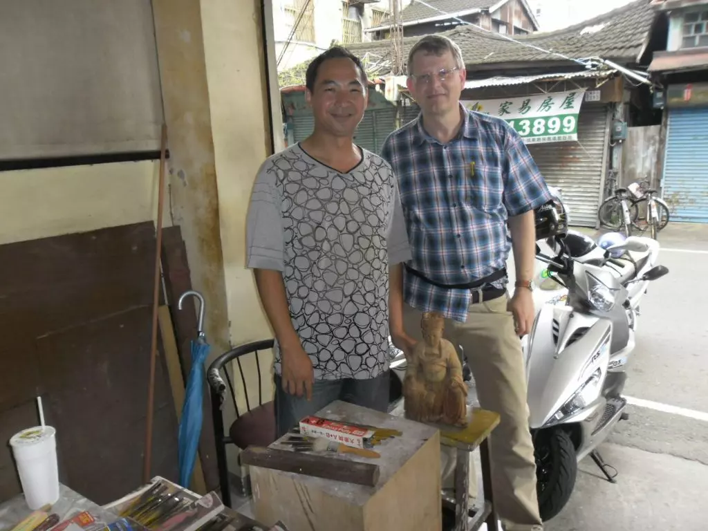 Joachim und Götzenschnitzer in Chiayi
